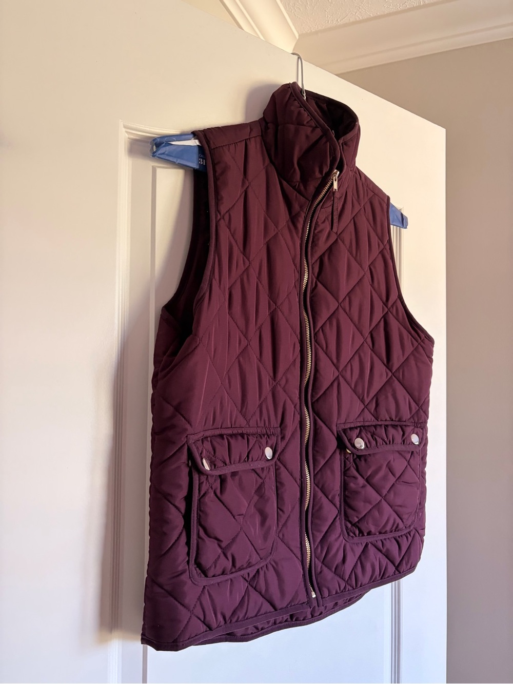 Thread & Supply Burgundy Quilted Puffer Vest Diamond Stitch Size M